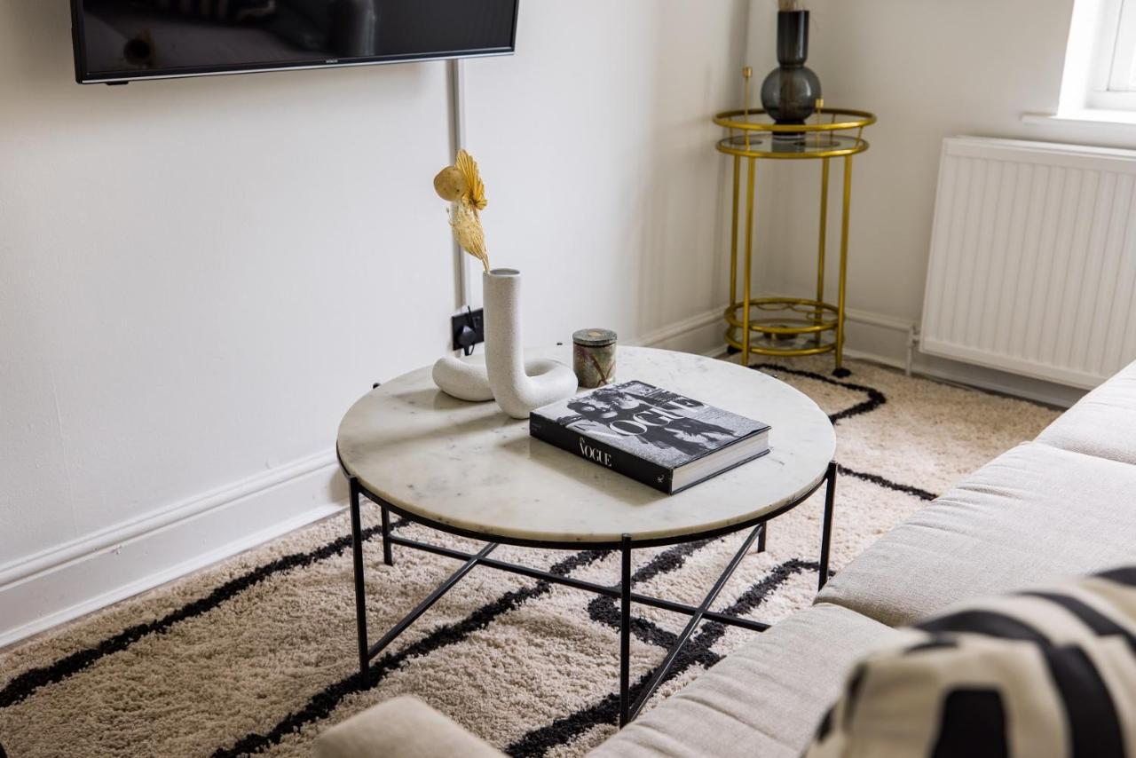 The Kensington And Chelsea Classic - Glamorous 2Bdr Flat لندن المظهر الخارجي الصورة