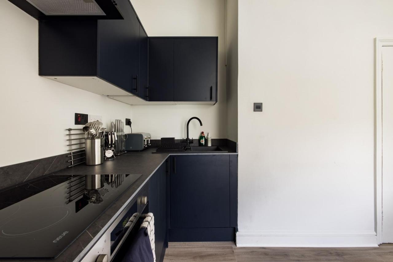 The Kensington And Chelsea Classic - Glamorous 2Bdr Flat لندن المظهر الخارجي الصورة