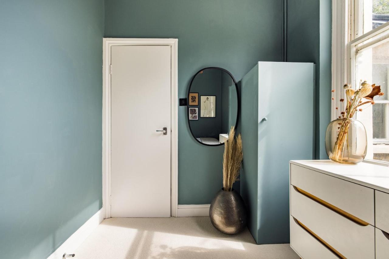 The Kensington And Chelsea Classic - Glamorous 2Bdr Flat لندن المظهر الخارجي الصورة